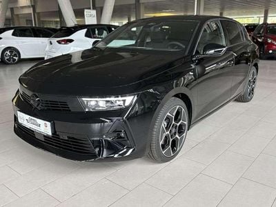 Begagnad Opel Astra 136 HK (100 kW) 2025 Svart Sedan