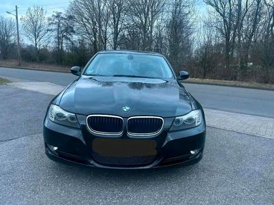 gebraucht BMW 318 E90 i AUTOMATIK AUTO