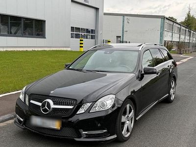 Mercedes E300