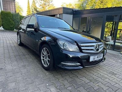 Second-hand Mercedes C250 204 CP (150 kW) 2012 Negru Break