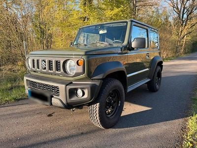 Usado Suzuki Jimny 102 HP (75 kW) 2022 Verde SUV
