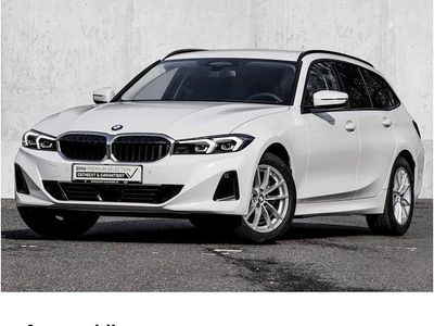 Begagnad BMW 318 Comfort Edition 156 HK (114 kW) 2025 Vit Kombi