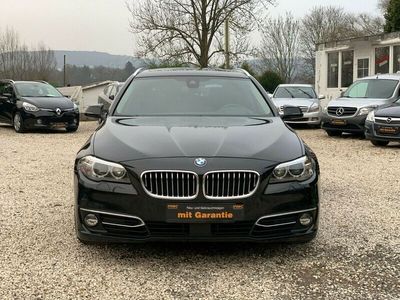 Schwarz metallic Gebraucht 2015 BMW 530 Luxury Line Kombi | 15.469 € (Fairer Preis)