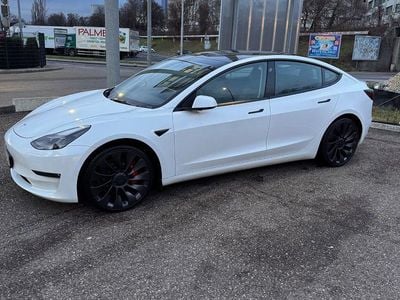 Weiß Gebraucht 2021 Tesla Model 3 Performance Limousine | 27.500 € (Fairer Preis)