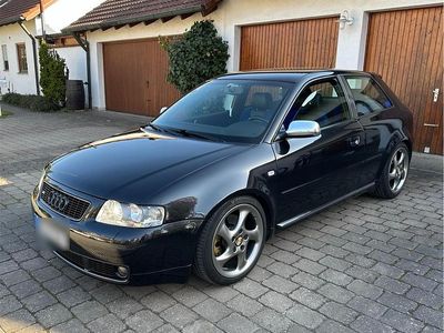 Gebraucht Audi S3 260 PS (191 kW) 2002 Schwarz Kleinwagen