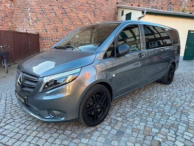 Gebraucht Mercedes Vito 190 PS (139 kW) 2022 Grau Van