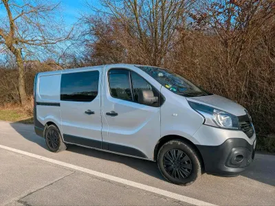 Brugt Renault Trafic 145 HK (106 kW) 2017 Sølv MPV