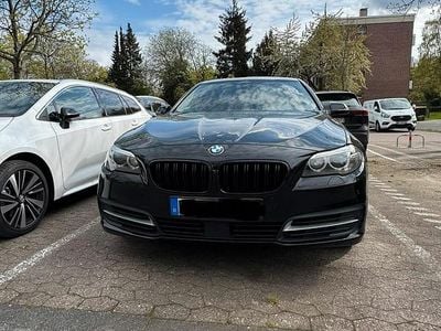 Usata BMW 530 Shadowline 258 CV (189 kW) 2016 Nero Berlina