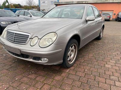 Mercedes E220