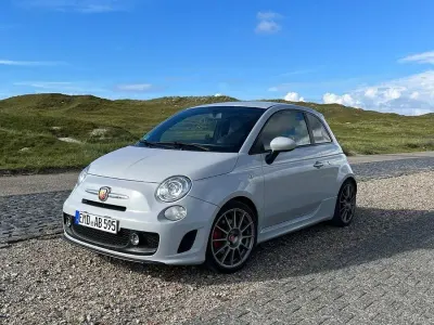 Używany Abarth 500 Esseesse 160 KM (117 kW) 2011 Szary Hatchback