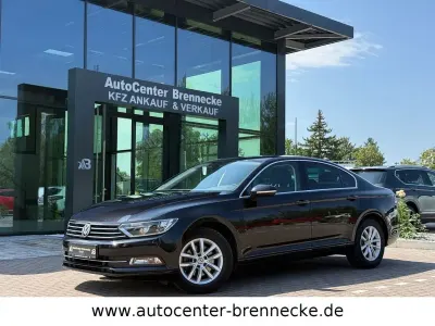 Gebraucht VW Passat Comfortline 150 PS (110 kW) 2018 Schwarz Limousine