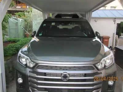Usata SsangYong Musso 203 CV (149 kW) 2022 Verde Pick-up