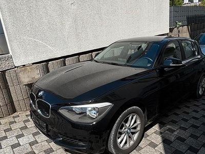 BMW 114