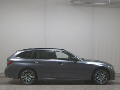 Gebraucht BMW 330e M Sport 184 PS (135 kW) 2020 Grau Kombi