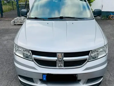 Gebraucht Dodge Journey 170 PS (125 kW) 2008 Silber SUV