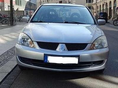 Gebraucht Mitsubishi Lancer Comfort Edition 98 PS (72 kW) 2005 Grau Kombi