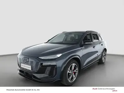 Gebraucht Audi Q6 e-tron Comfort 284 kW (387 PS) 2025 Plasmablau metallic SUV