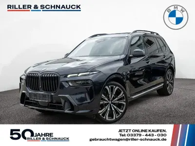 Gebraucht BMW X7 M Sport 340 PS (250 kW) 2025 Schwarz SUV
