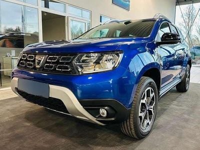 Używany Dacia Duster Celebration 131 KM (96 kW) 2020 Niebieski SUV