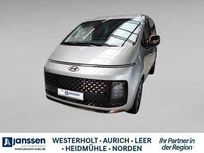 Shimmering silver Gebraucht 2024 Hyundai Staria Signature Van / Kleinbus | 51.990 €