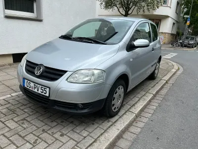 Gebraucht VW Fox 54 PS (39 kW) 2005 Silber Kleinwagen