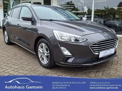 Gebraucht Ford Focus Cool & Connect 125 PS (91 kW) 2018 Grau Limousine