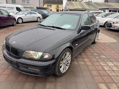 BMW 323