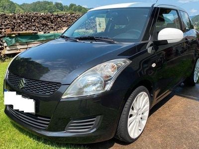 Begagnad Suzuki Swift Comfort 94 HK (69 kW) 2013 Svart Halvkombi