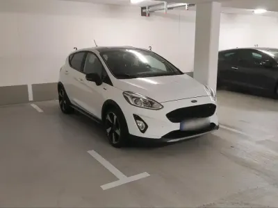 Usata Ford Fiesta Active 101 CV (74 kW) 2019 Andere farben Utilitaria