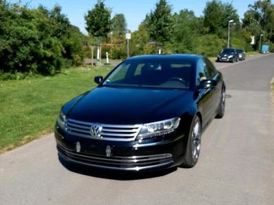 VW Phaeton