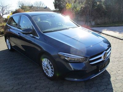 Mercedes B200
