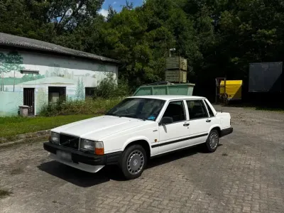 Gebraucht Volvo 740 115 PS (84 kW) 1989 Weiß Limousine