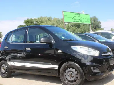 Gebraucht Hyundai i10 Classic 69 PS (50 kW) 2012 Phantom black Kleinwagen