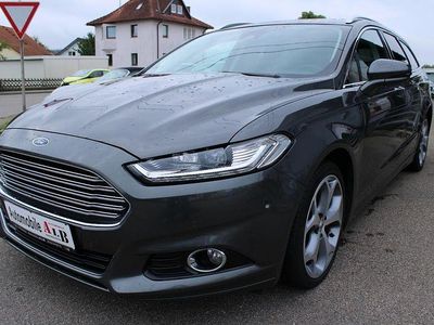 Grau Gebraucht 2017 Ford Mondeo Titanium Limousine | 11.290 € (Etwas zu teuer)