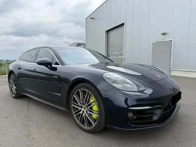 Gebraucht Porsche Panamera 4S E-Hybrid Sport Turismo Sport Turismo 560 PS (411 kW) 2021 Blau Kombi
