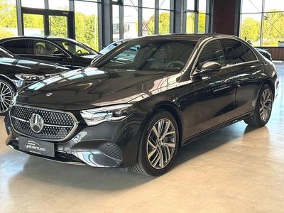 Neu Mercedes E300 Advanced Plus 313 PS (230 kW) 2025 Grau Limousine