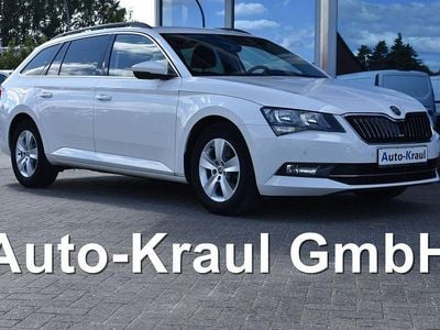 Gebraucht Skoda Superb Ambition 150 PS (110 kW) 2019 Candy white Kombi