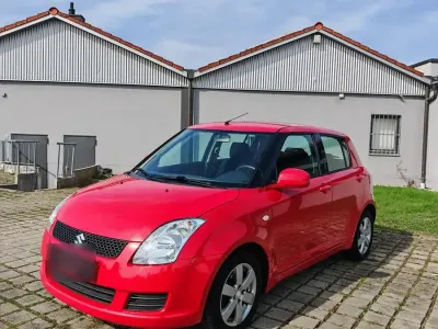 Gebraucht Suzuki Swift 92 PS (67 kW) 2009 Rot Kleinwagen
