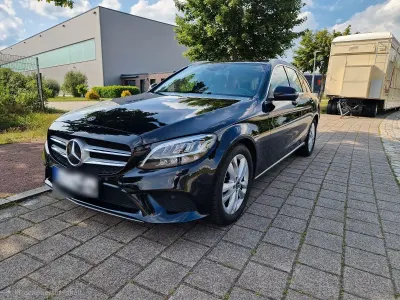 Gebraucht Mercedes C200 184 PS (135 kW) 2019 Schwarz Kombi