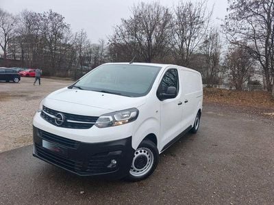 Gebraucht Opel Vivaro Selection 102 PS (75 kW) 2021 Weiß Van / Kleinbus