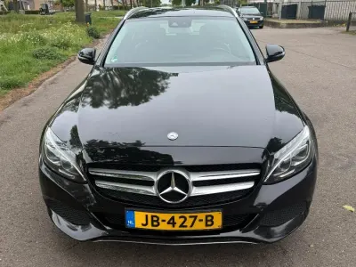 Gebraucht Mercedes C350e 279 PS (205 kW) 2015 Schwarz Kombi