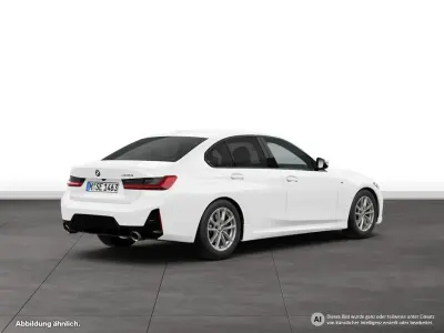 Gebraucht BMW 320 M Sport 184 PS (135 kW) 2026 Weiß Limousine