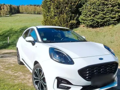 Gebraucht Ford Puma ST-Line 125 PS (91 kW) 2021 Weiß SUV