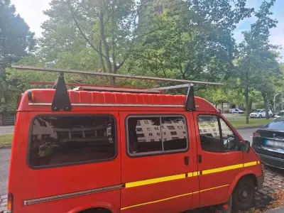 Gebraucht Ford Transit 68 PS (50 kW) 1993 Rot Van / Kleinbus