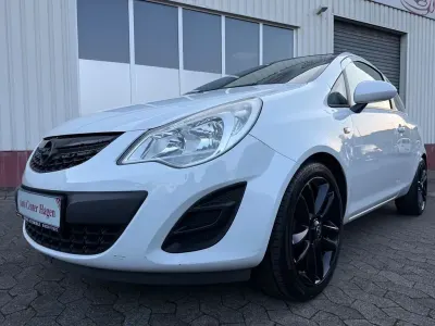 Używany Opel Corsa Sport 87 KM (63 kW) 2011 Biały Hatchback