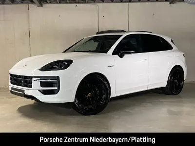 Gebraucht Porsche Cayenne E-Hybrid Black Edition 470 PS (345 kW) 2026 Weiß SUV
