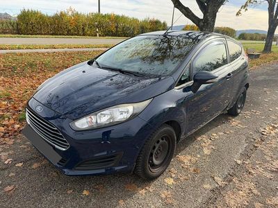 Gebraucht Ford Fiesta 80 PS (58 kW) 2013 Blau Kleinwagen