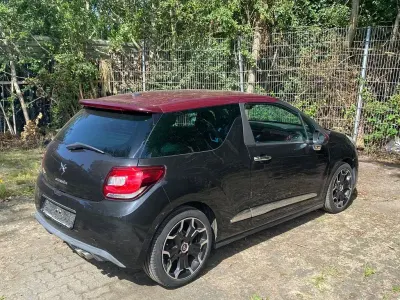 Gebraucht DS Automobiles DS3 111 PS (81 kW) 2011 Schwarz
