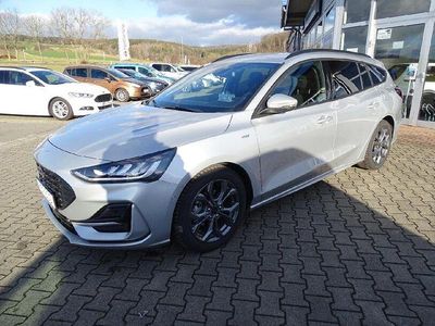 Gebraucht Ford Focus ST-Line X 125 PS (91 kW) 2023 Polarsilber metallic Kombi