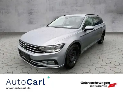 Gebraucht VW Passat Business 150 PS (110 kW) 2023 Pyritsilber metallic Kombi